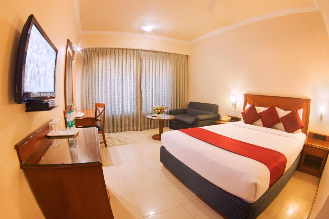 President Hotel Мисор Екстериор снимка