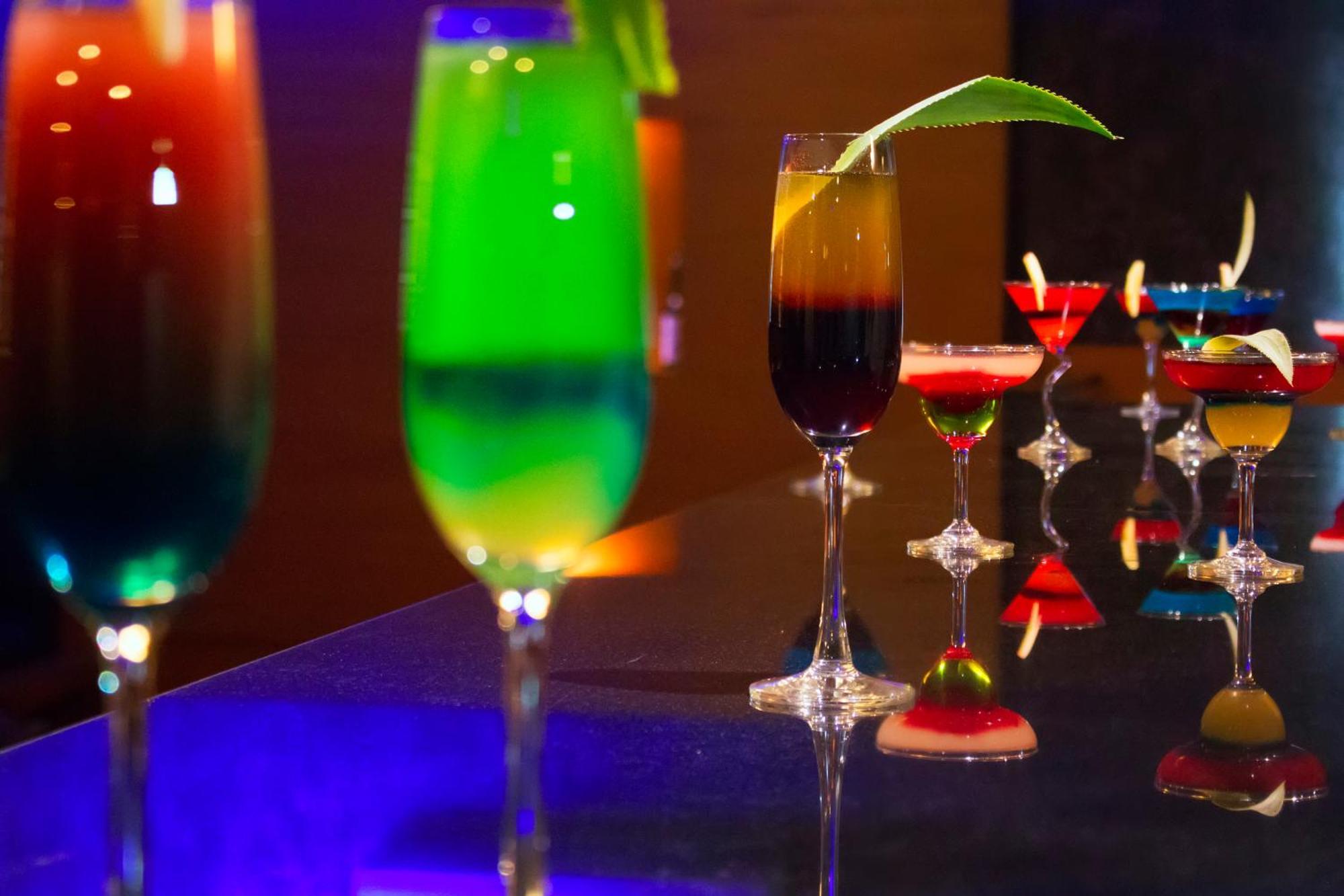 President Hotel Мисор Екстериор снимка