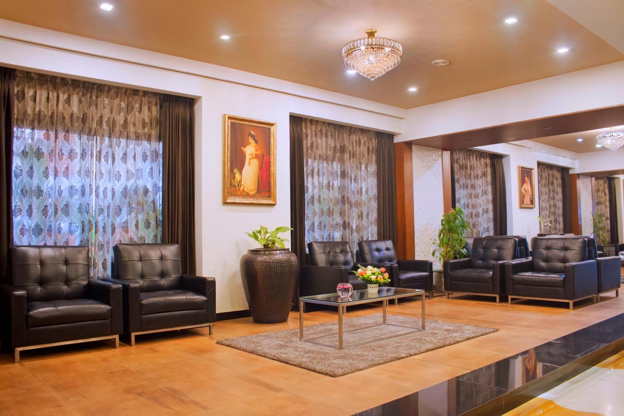 President Hotel Мисор Екстериор снимка